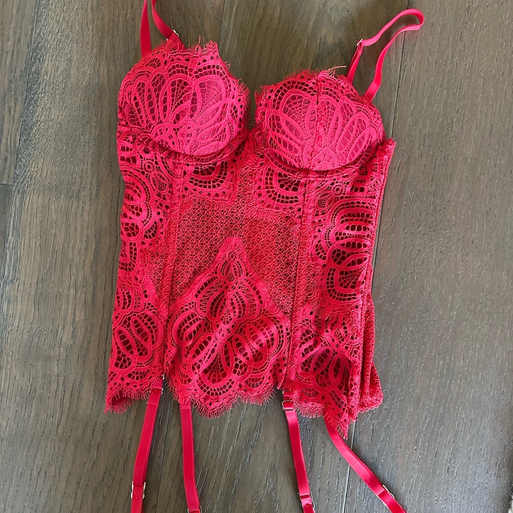 Victoria's Secret Scarlet Lace Bustier